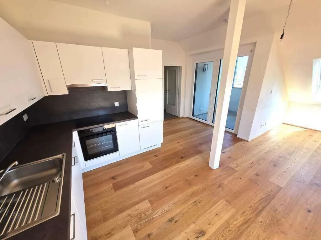 2-Zimmer-Wohnung mieten in Graz – 79 m², € 947 – Bild 2 von 5