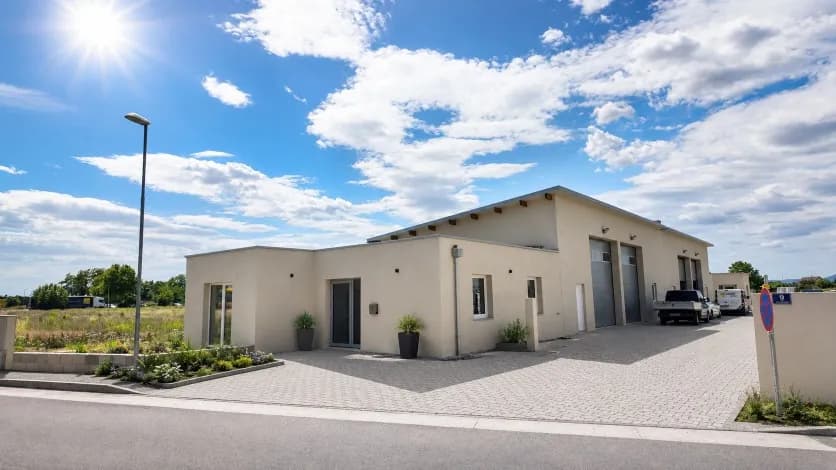 3-Zimmer-Gewerbeimmobilie mieten in Tulln – 220 m², € 1.690