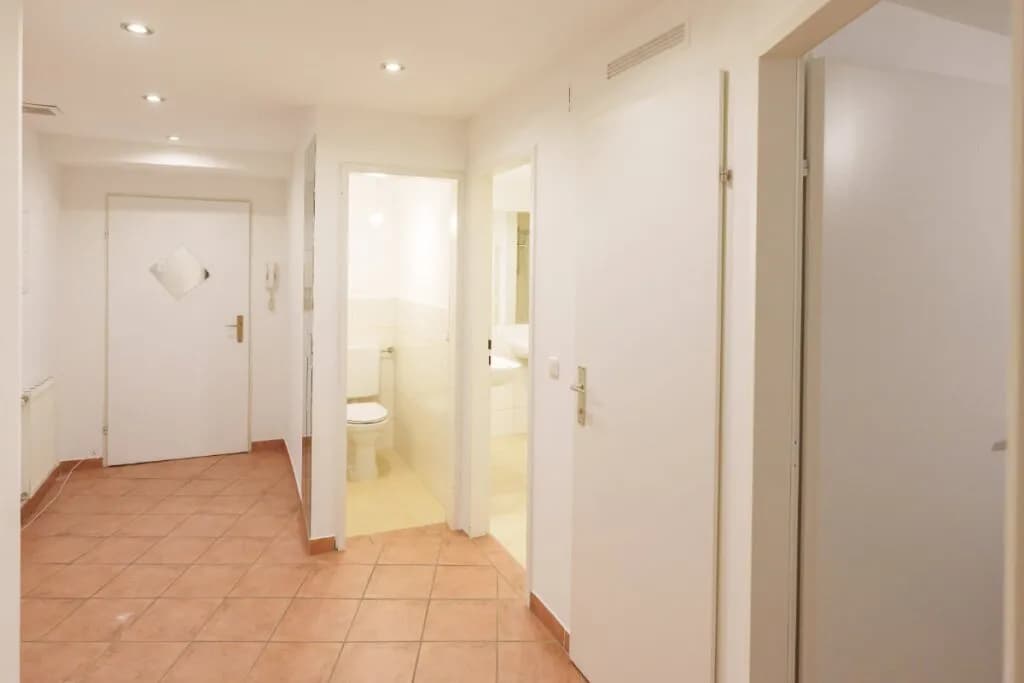 4-Zimmer-Wohnung kaufen in Gmunden – 97 m², € 230.000 – Bild 2 von 10