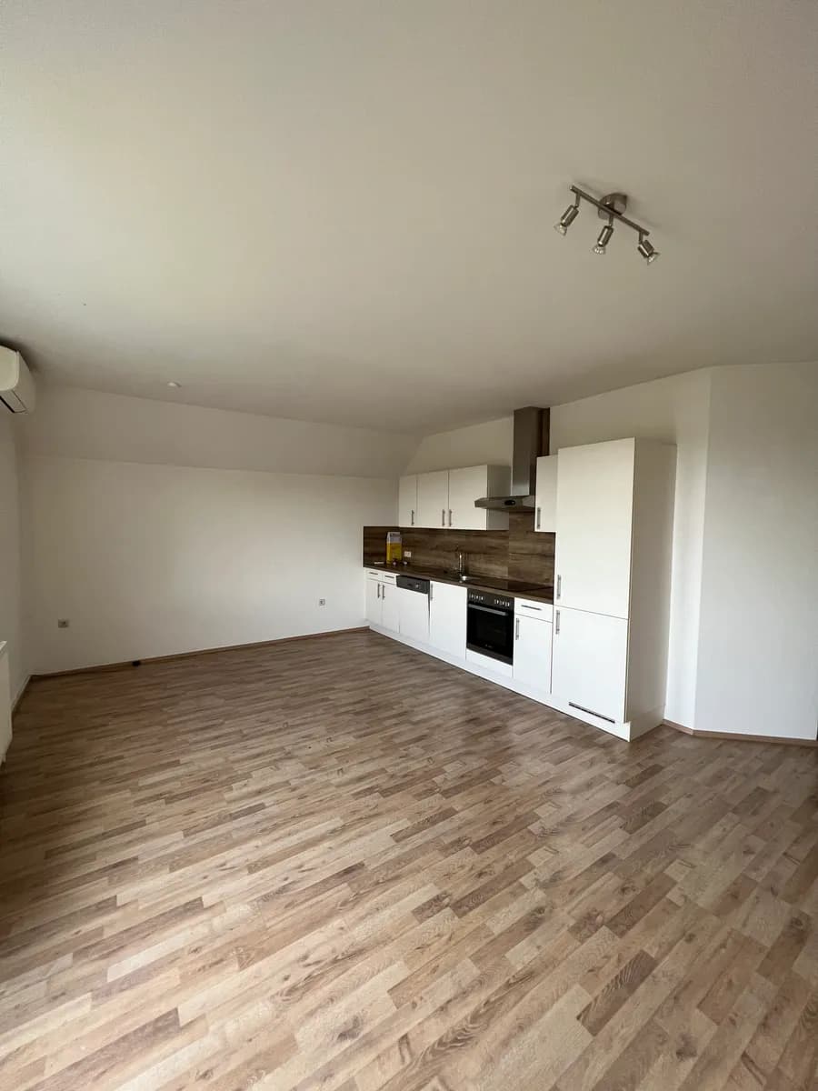 2-Zimmer-Wohnung mieten in Leibnitz – 58 m², € 765 – Bild 2 von 8