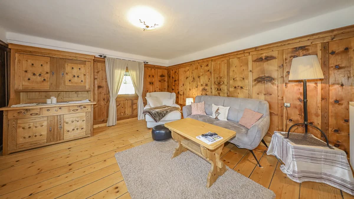 3-Zimmer-Wohnung mieten in Kitzbühel – 95 m², € 1.990 – Bild 2 von 14