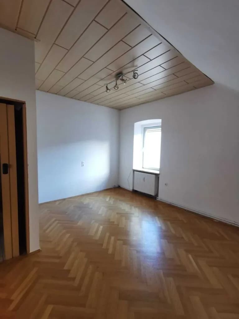 Wohnung mieten in Leoben – 84 m², € 491 – Bild 7 von 12