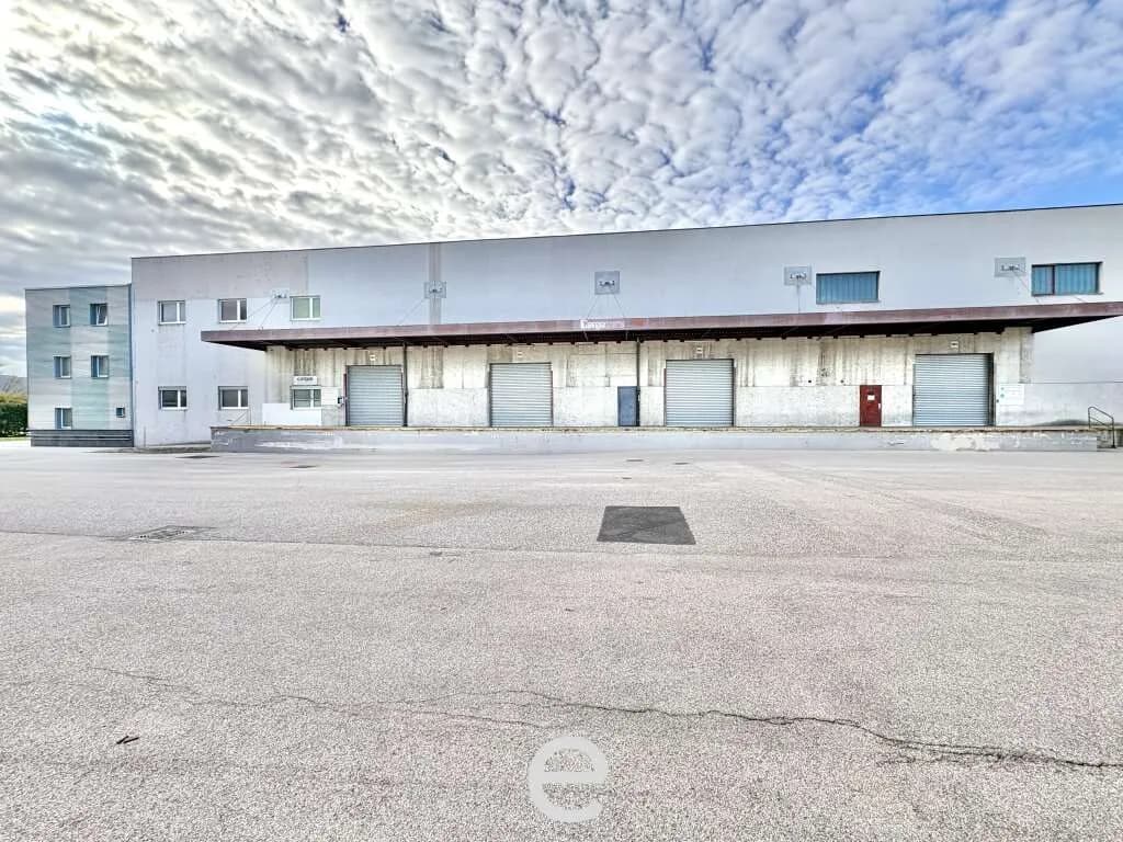 Gewerbeimmobilie mieten in Mödling – 4 238 m², € 39.674 – Bild 7 von 10