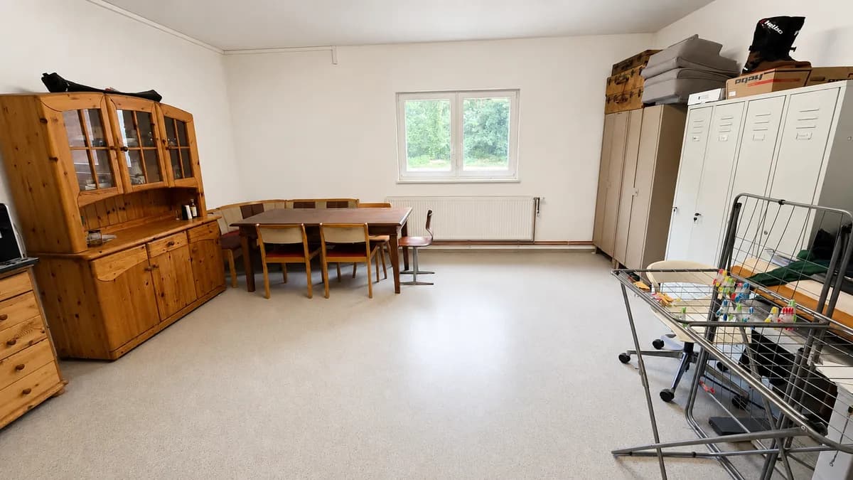 Gewerbeimmobilie mieten in Amstetten – 700 m², € 9 – Bild 3 von 5