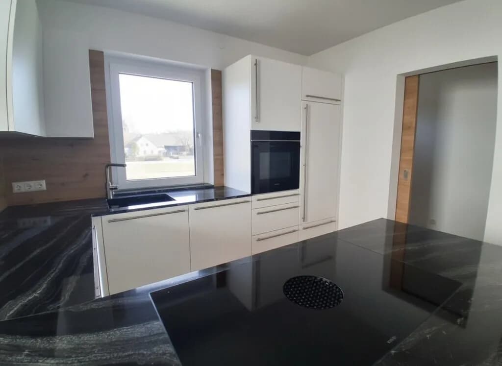4-Zimmer-Haus mieten in Gmünd – 159,48 m², € 1.200 – Bild 2 von 18