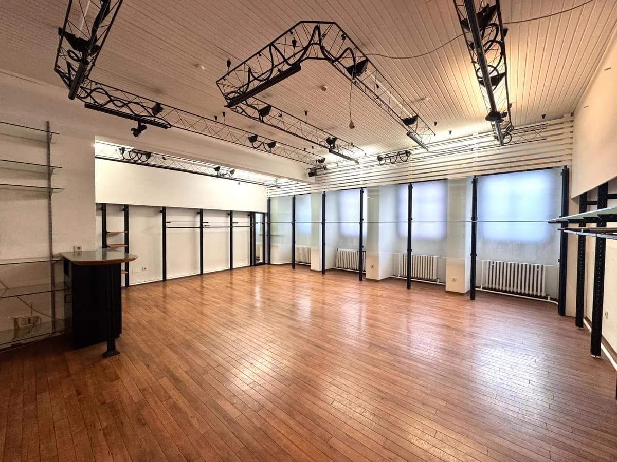Gewerbeimmobilie mieten in Steyr – 681 m², € 1.500 – Bild 7 von 9