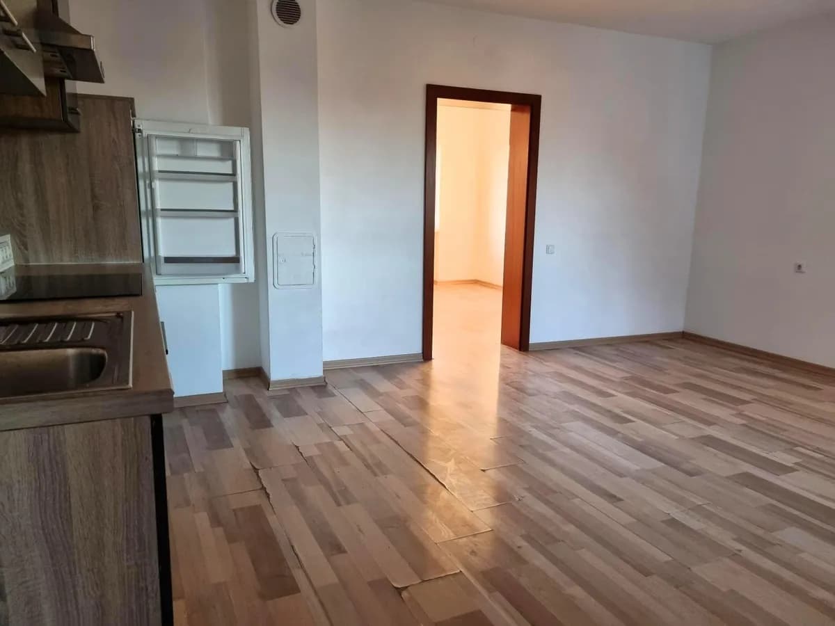 2-Zimmer-Wohnung mieten in Amstetten – 70 m², € 831 – Bild 2 von 7