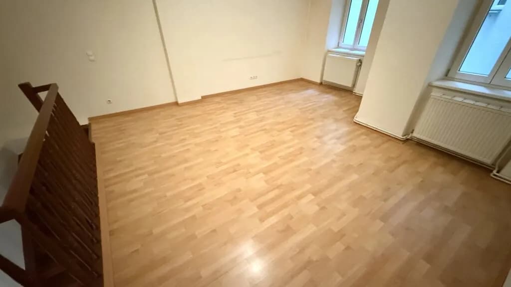2-Zimmer-Gewerbeimmobilie mieten in Wien – 51 m², € 648 – Bild 3 von 13