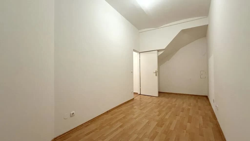 2-Zimmer-Gewerbeimmobilie mieten in Wien – 51 m², € 648 – Bild 9 von 13