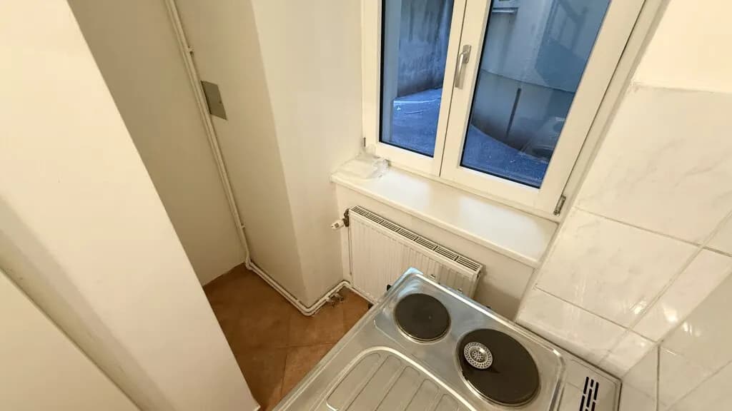 2-Zimmer-Gewerbeimmobilie mieten in Wien – 51 m², € 648 – Bild 12 von 13