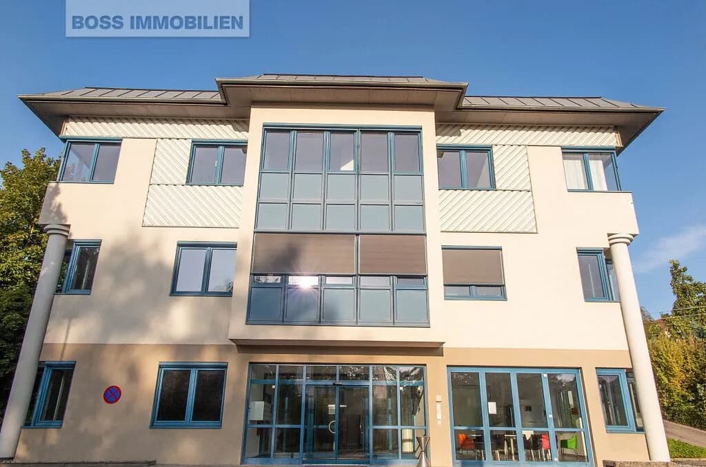 1-Zimmer-Gewerbeimmobilie mieten in Wels-Land – 18 m², € 207 – Bild 2 von 14