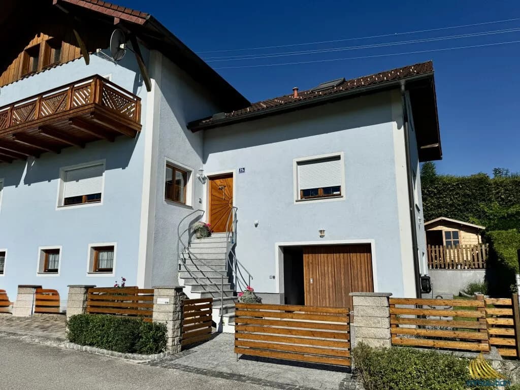 5-Zimmer-Haus kaufen in Gmunden – 142 m², € 439.000 – Bild 2 von 12