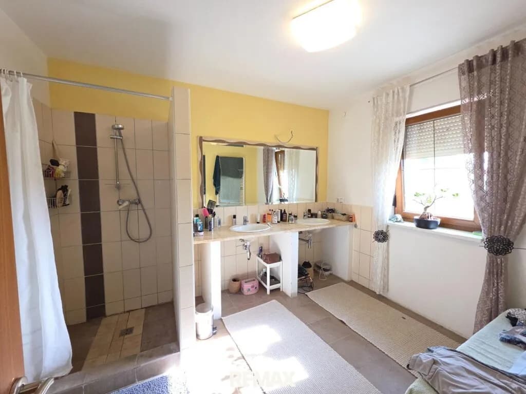 5-Zimmer-Haus kaufen in Mistelbach – 220 m², € 620.000 – Bild 12 von 28
