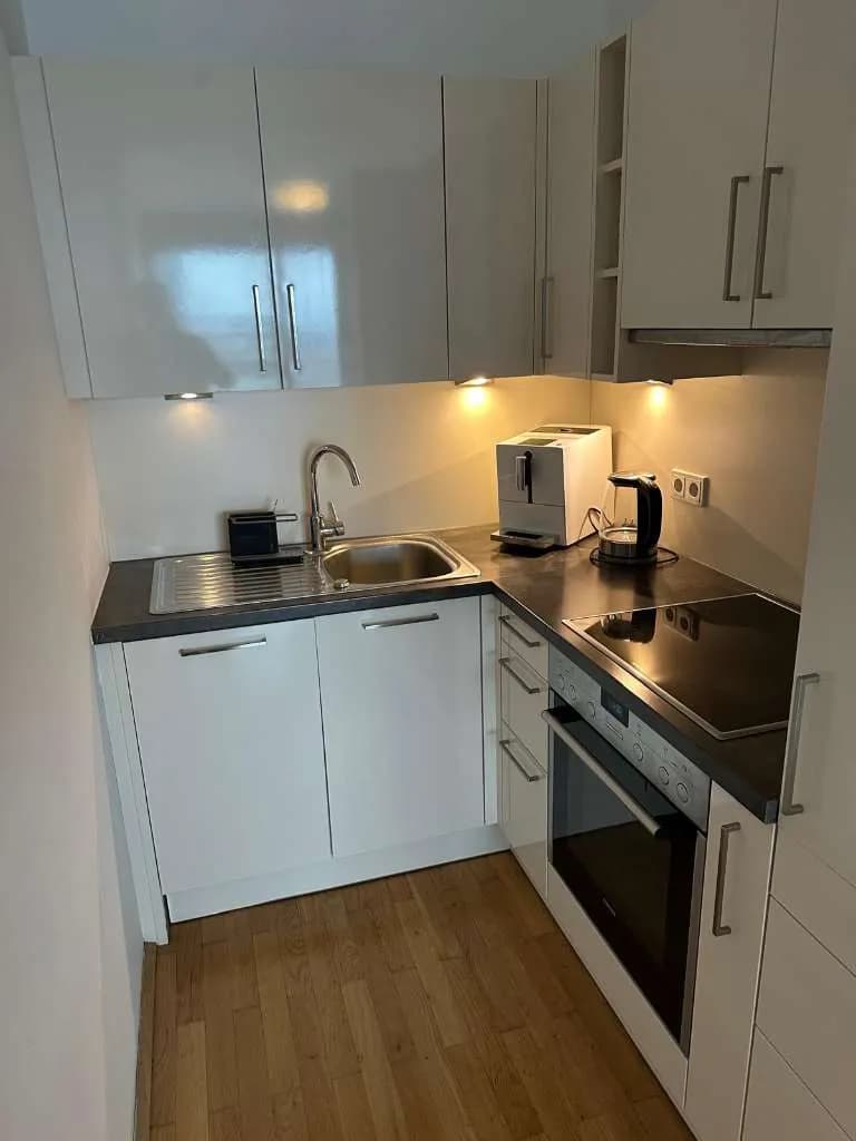 2-Zimmer-Wohnung mieten in Linz – 43 m², € 1.000 – Bild 9 von 12