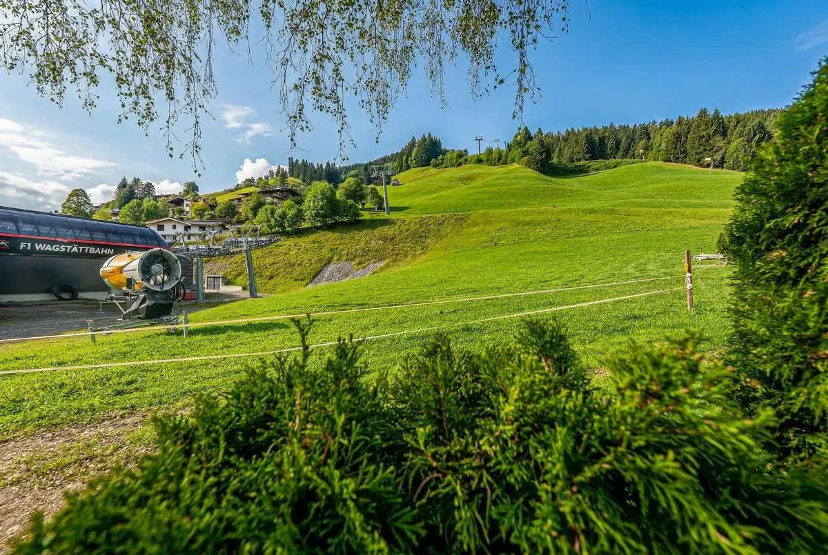 Grundstück kaufen in Kitzbühel – 1 157 m², € 2.495.000 – Bild 5 von 5