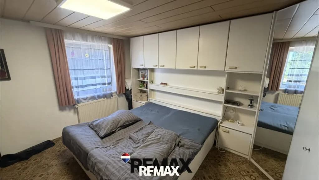 Immobilie kaufen in Vöcklabruck – 330 m², € 349.000 – Bild 11 von 20