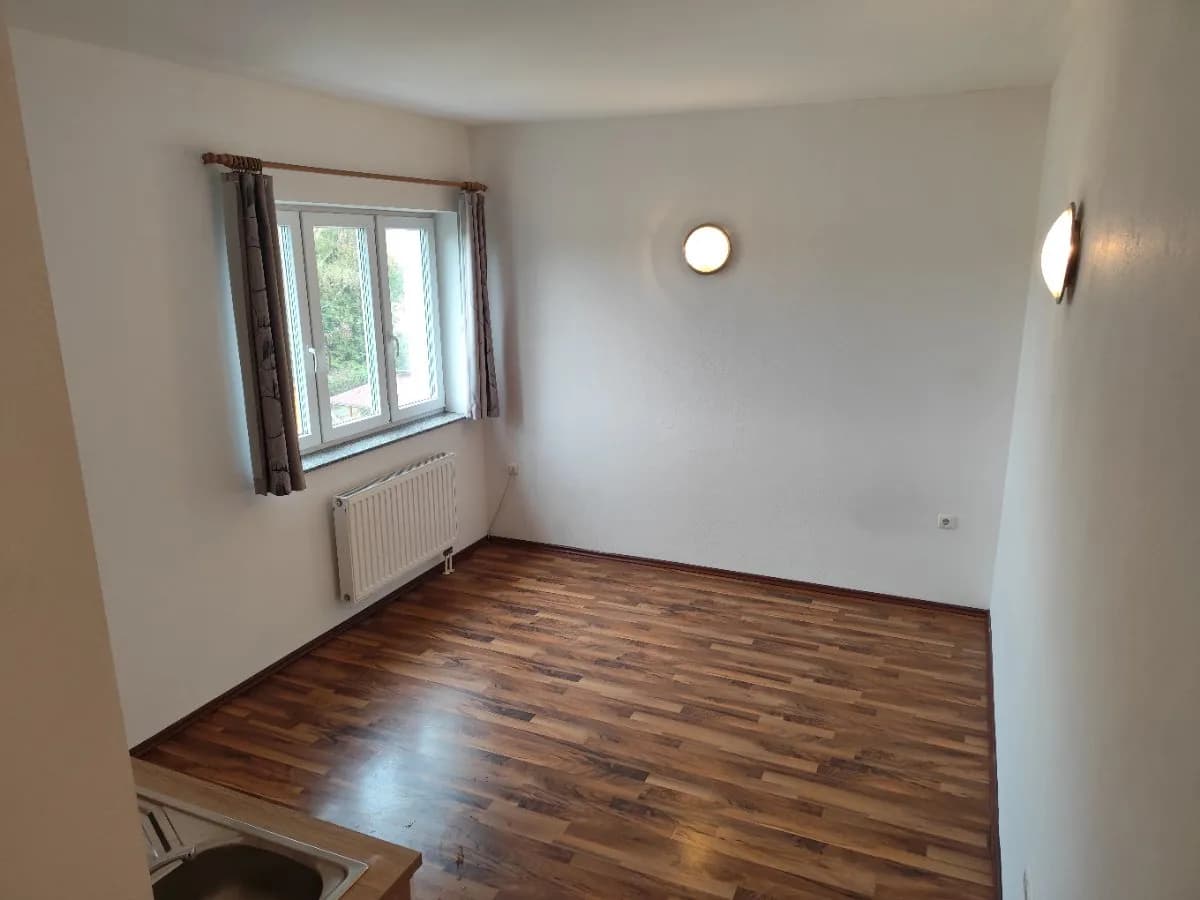 1-Zimmer-Wohnung mieten in Steyr – 17 m², € 450 – Bild 3 von 7