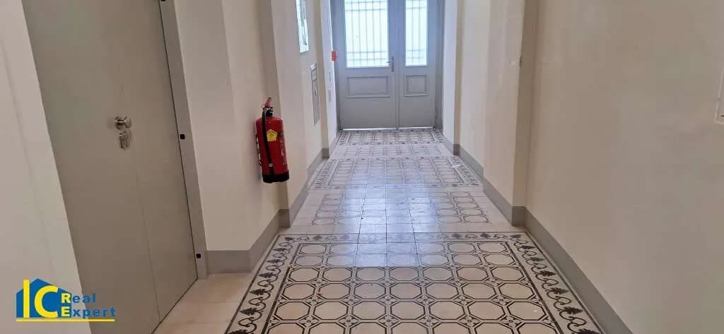 Gewerbeimmobilie kaufen in Wien – 1 412,99 m² – Bild 2 von 5