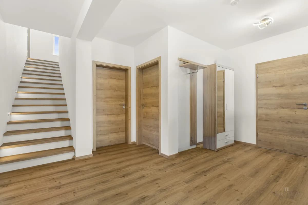 4-Zimmer-Haus kaufen in Feldkirchen – 175,2 m², € 669.000 – Bild 7 von 23