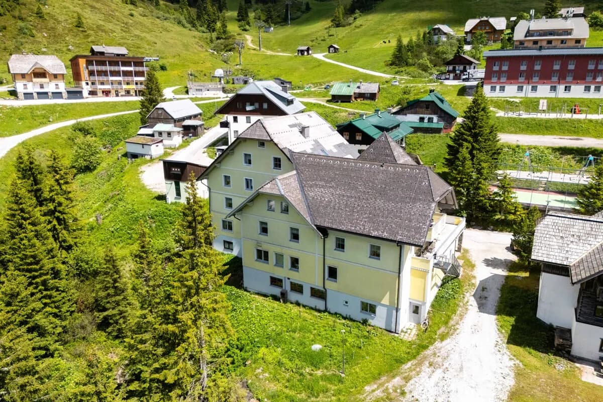 25-Zimmer-Gewerbeimmobilie kaufen in Liezen – 1 270 m², € 1.190.000