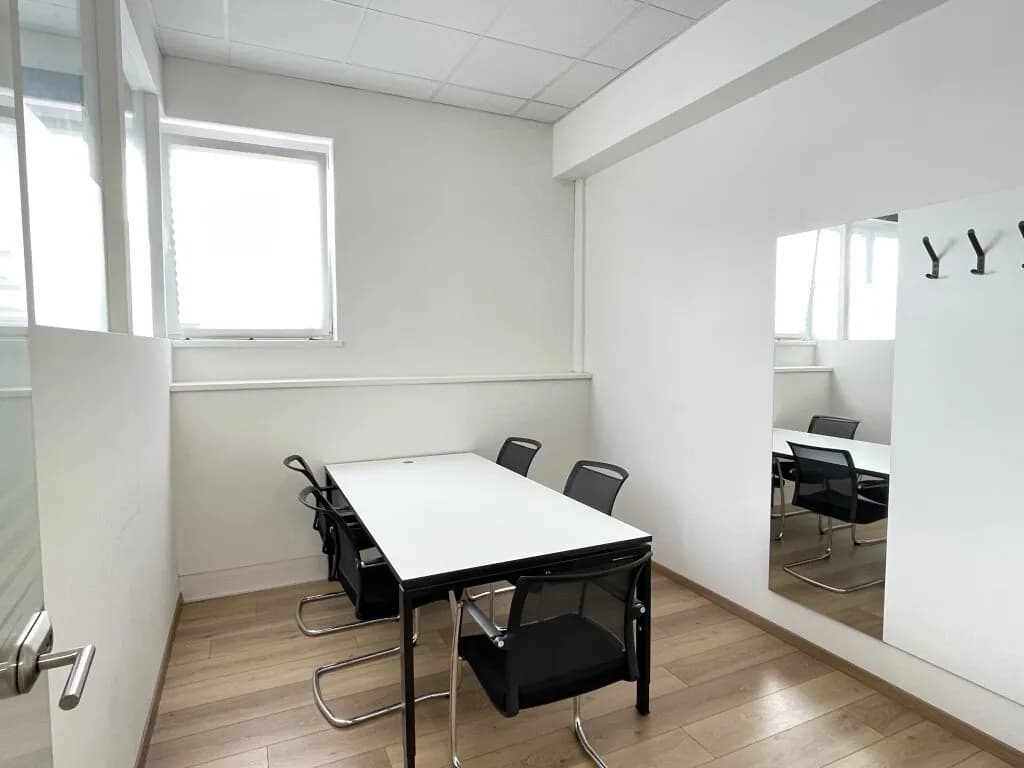 1-Zimmer-Gewerbeimmobilie mieten in Salzburg-Umgebung – 86 m², € 807 – Bild 2 von 5