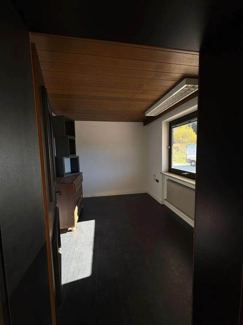 Gewerbeimmobilie mieten in Innsbruck-Land – 13 m², € 330 – Bild 2 von 5