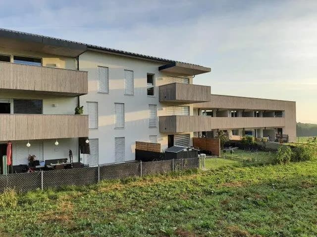 3-Zimmer-Wohnung mieten in Gmunden – 73 m², € 1.176