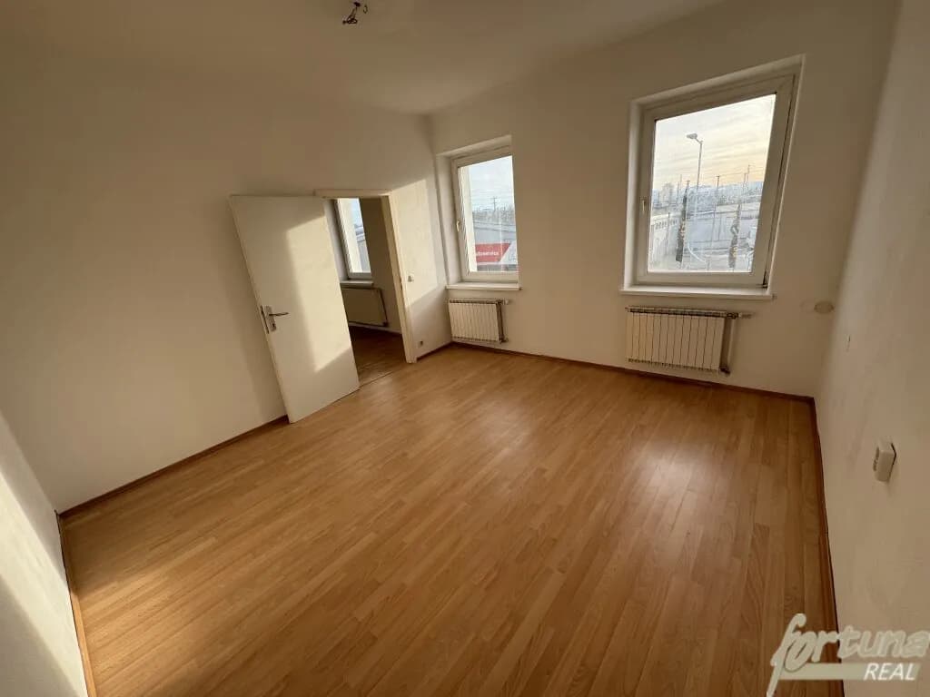 Gewerbeimmobilie kaufen in Amstetten – 385 m², € 950.000 – Bild 9 von 17