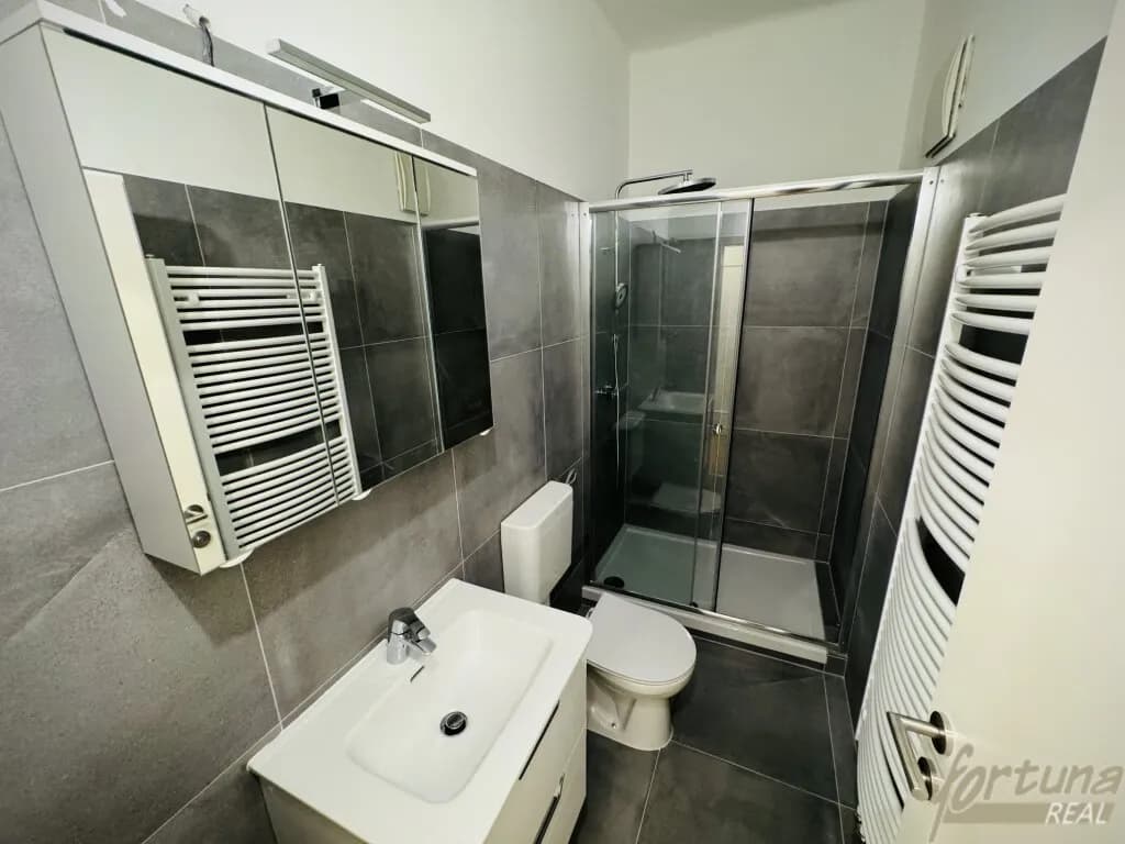 Gewerbeimmobilie kaufen in Amstetten – 385 m², € 950.000 – Bild 11 von 17