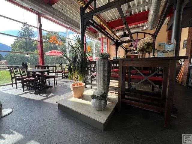10-Zimmer-Gewerbeimmobilie kaufen in Reutte – 1 000 m², € 1.220.000 – Bild 6 von 19