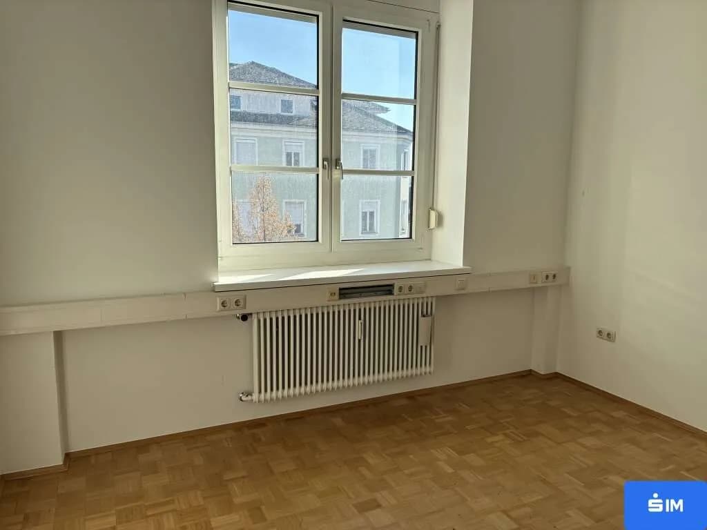 2-Zimmer-Gewerbeimmobilie mieten in Weiz – 39 m², € 365 – Bild 3 von 8
