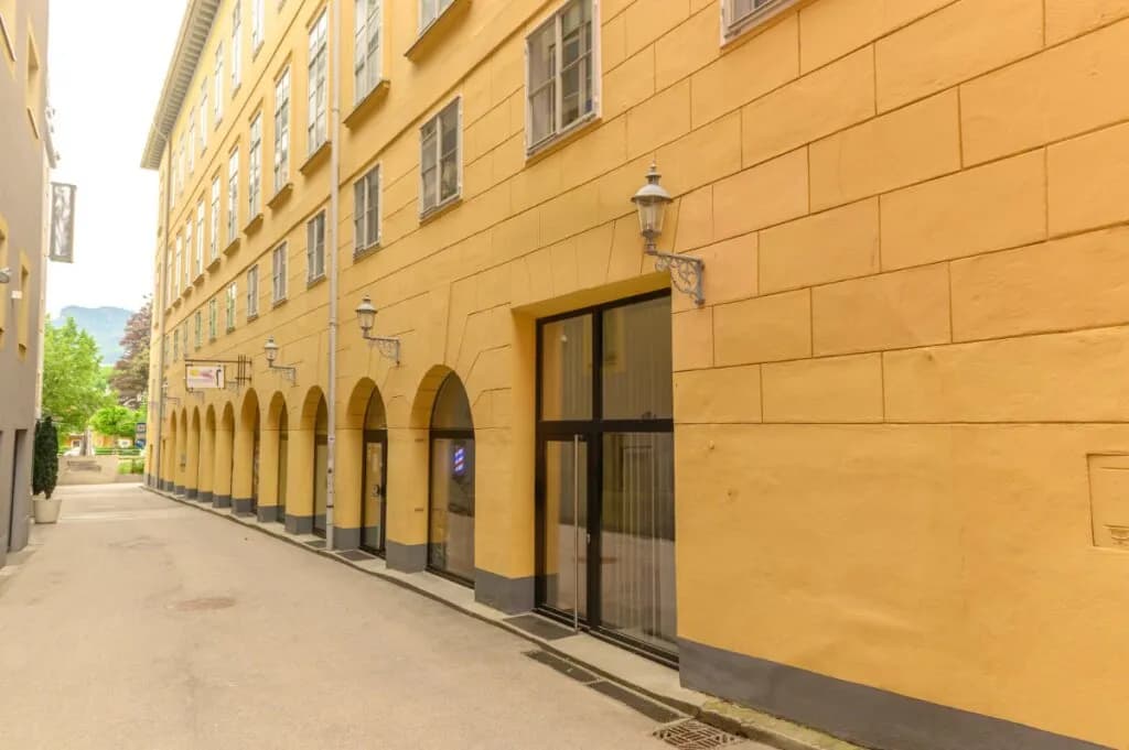 Gewerbeimmobilie kaufen in Gmunden – 58 m², € 120.000 – Bild 8 von 10