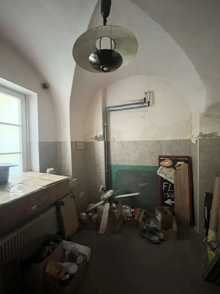 2-Zimmer-Gewerbeimmobilie mieten in Graz – 70 m², € 999 – Bild 9 von 12