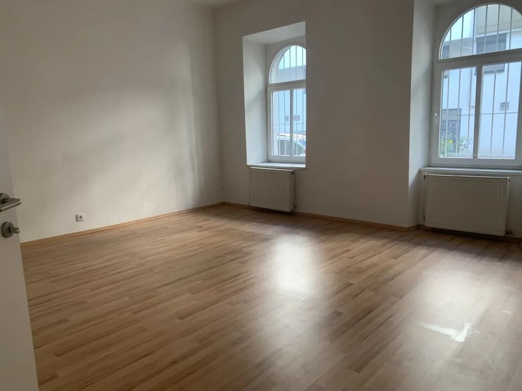 Gewerbeimmobilie mieten in Wien – 72,05 m², € 773