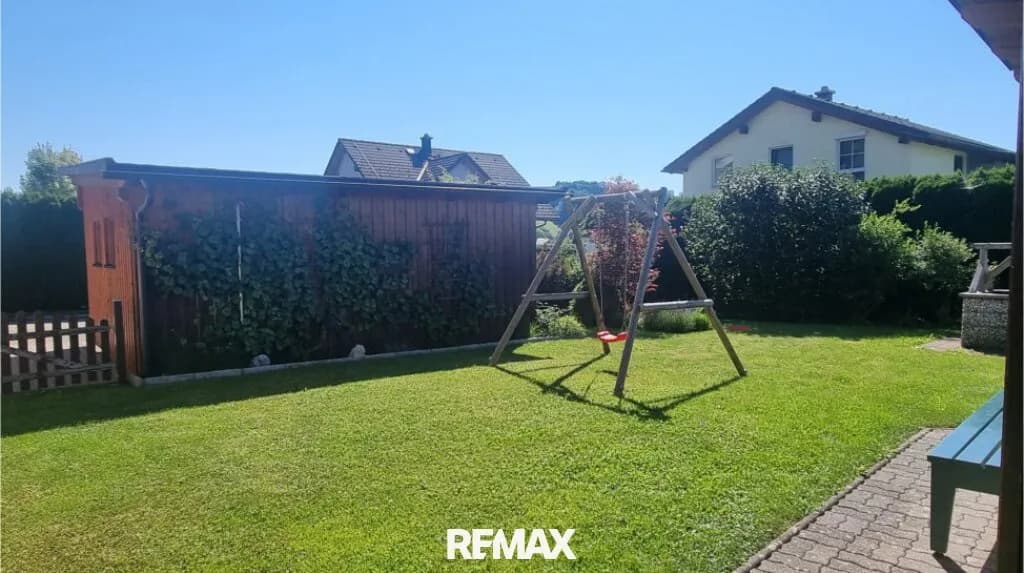 8-Zimmer-Haus kaufen in Vöcklabruck – 172 m², € 549.000 – Bild 16 von 23