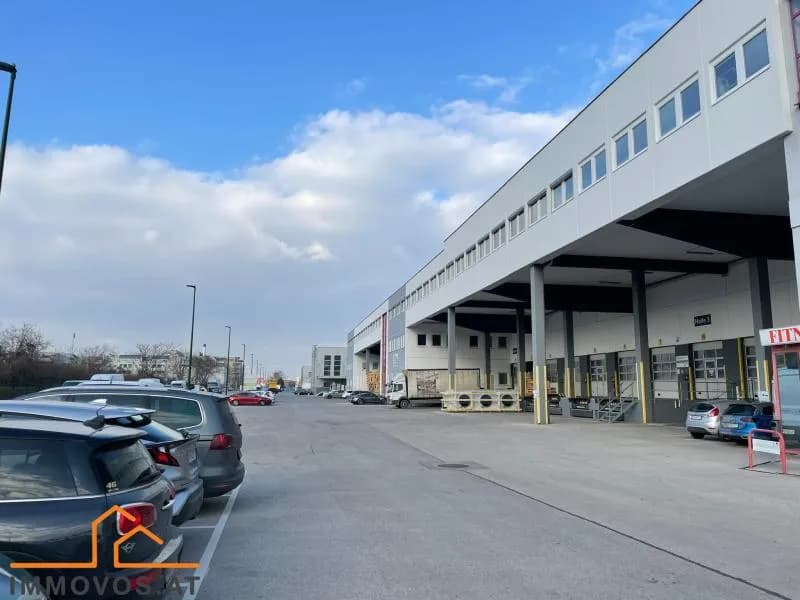 Gewerbeimmobilie mieten in Mödling – 2 082 m², € 8 – Bild 2 von 2