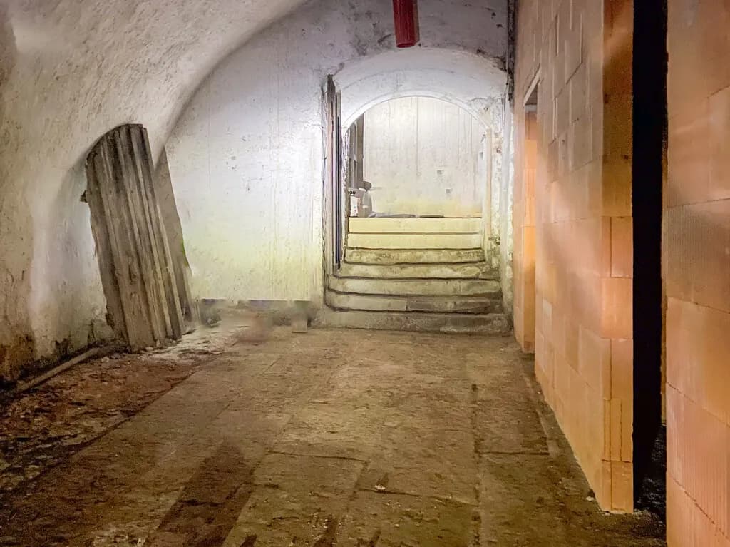 Gewerbeimmobilie kaufen in Ried im Innkreis – 318 m², € 48.000 – Bild 5 von 8