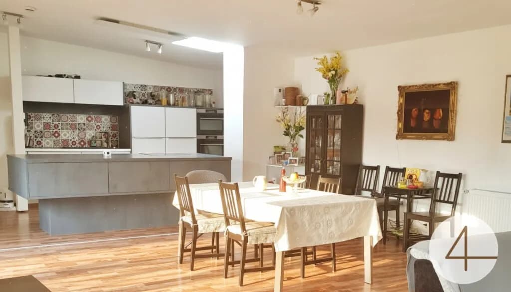 Haus kaufen in Hollabrunn – 221 m², € 300.000 – Bild 3 von 20