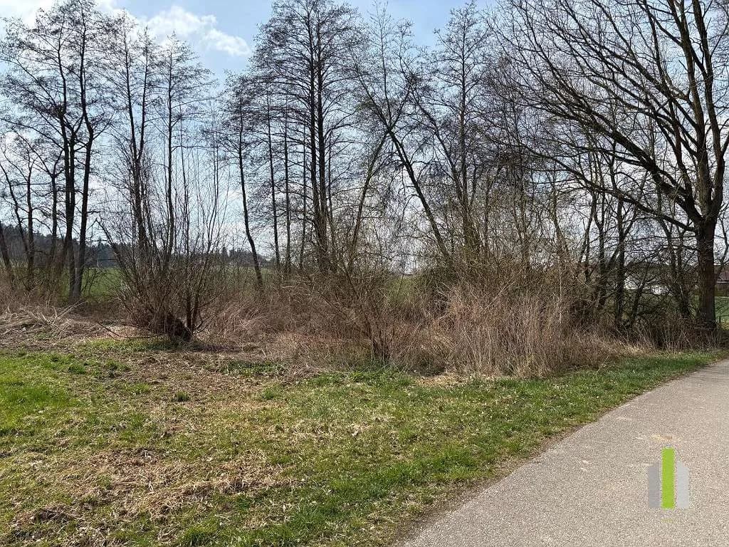 Grundstück kaufen in Braunau am Inn – 21 582 m², € 205.000 – Bild 2 von 4