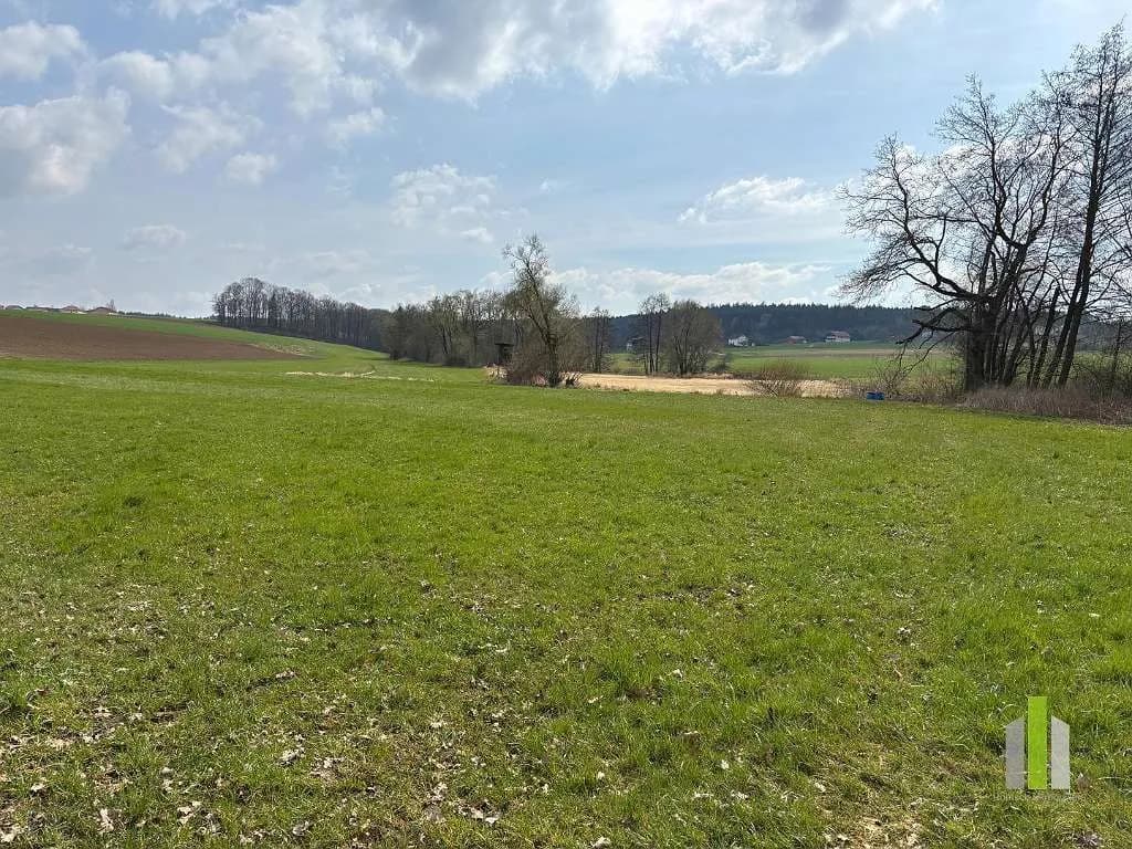 Grundstück kaufen in Braunau am Inn – 21 582 m², € 205.000 – Bild 3 von 4