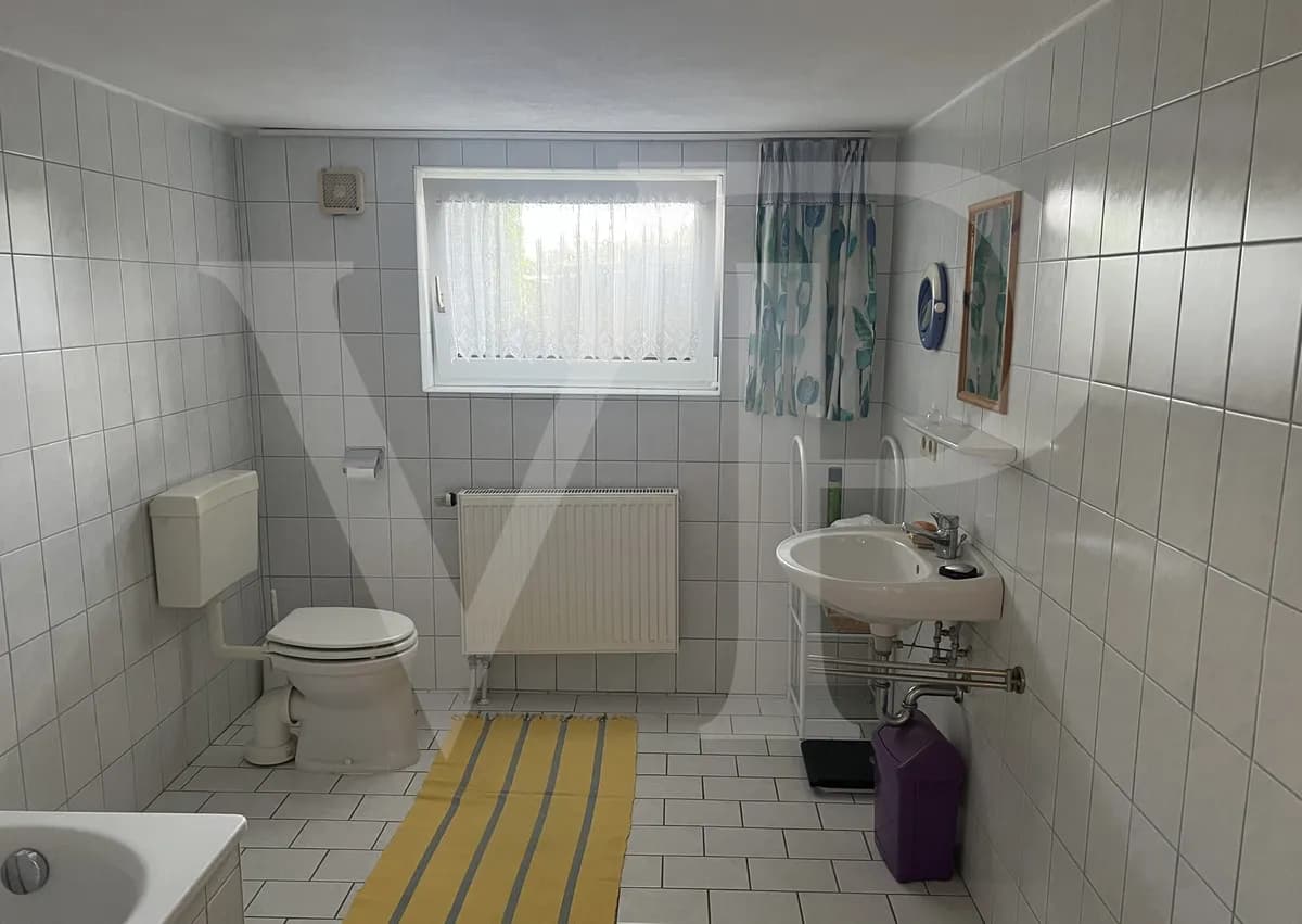 8-Zimmer-Gewerbeimmobilie kaufen in Rohrbach – 330 m², € 518.000 – Bild 27 von 28