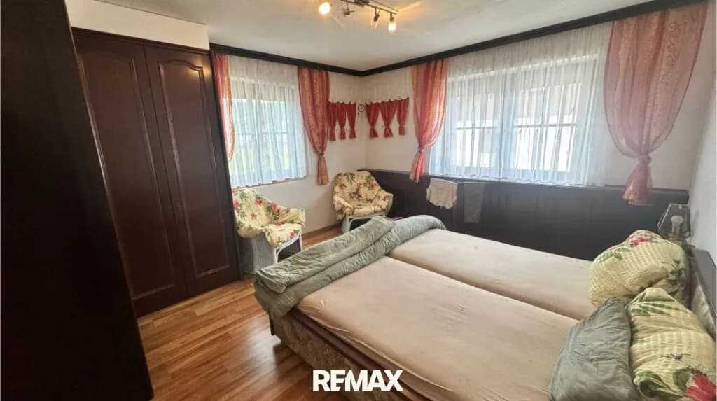 8-Zimmer-Gewerbeimmobilie kaufen in Vöcklabruck – 274 m², € 670.000 – Bild 18 von 38