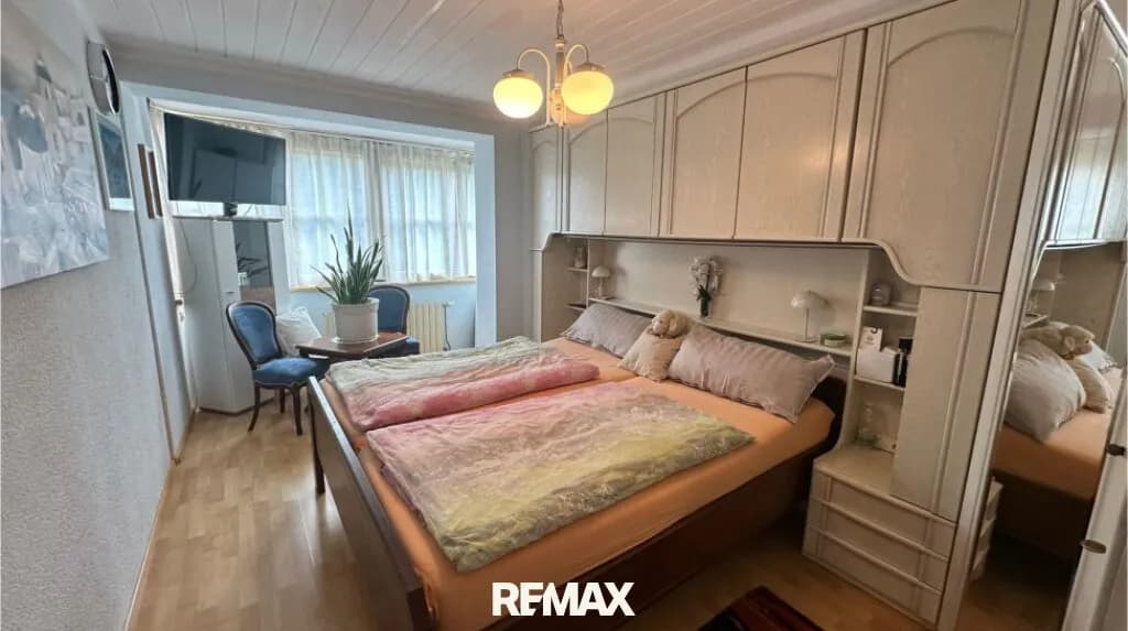 8-Zimmer-Gewerbeimmobilie kaufen in Vöcklabruck – 274 m², € 670.000 – Bild 19 von 38