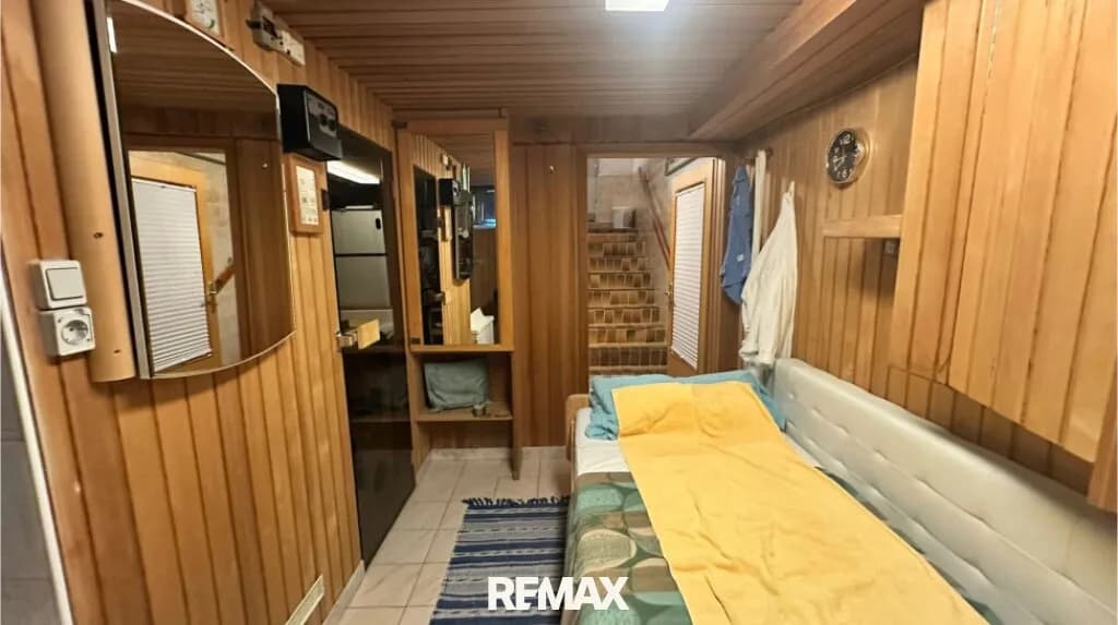 8-Zimmer-Gewerbeimmobilie kaufen in Vöcklabruck – 274 m², € 670.000 – Bild 23 von 38