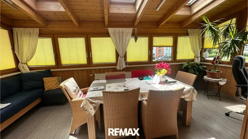 8-Zimmer-Gewerbeimmobilie kaufen in Vöcklabruck – 274 m², € 670.000 – Bild 24 von 38