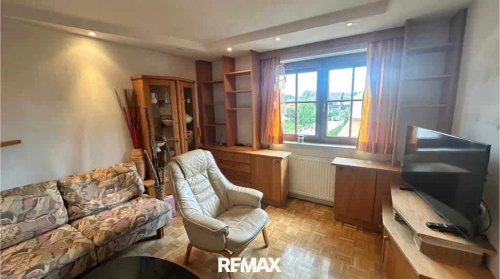 8-Zimmer-Gewerbeimmobilie kaufen in Vöcklabruck – 274 m², € 670.000 – Bild 25 von 38