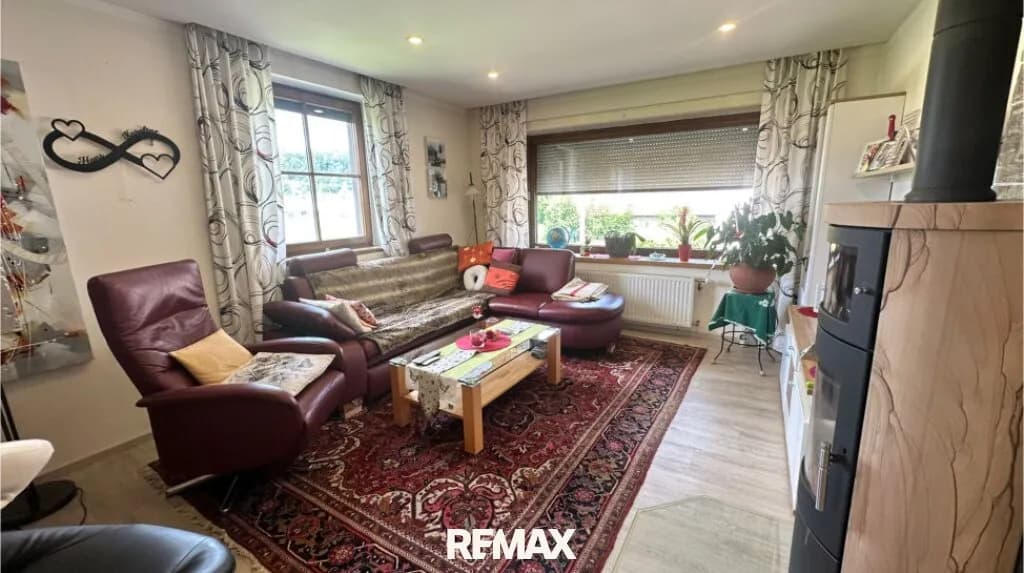 8-Zimmer-Gewerbeimmobilie kaufen in Vöcklabruck – 274 m², € 670.000 – Bild 26 von 38