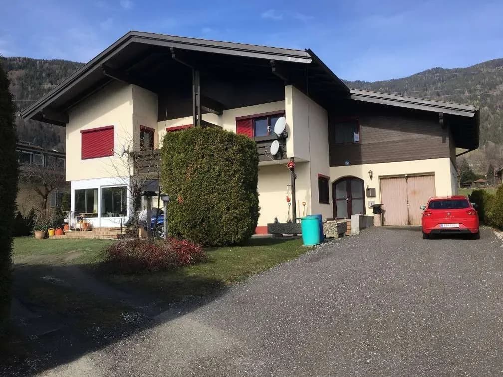 6-Zimmer-Gewerbeimmobilie mieten in Feldkirchen – 200 m², € 1.460