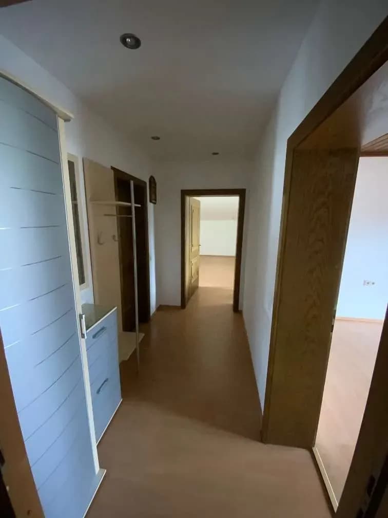 6-Zimmer-Gewerbeimmobilie mieten in Feldkirchen – 200 m², € 1.460 – Bild 13 von 19
