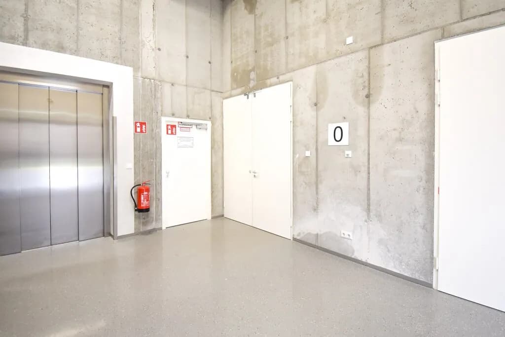 Gewerbeimmobilie mieten in Wien – 148 m², € 7 – Bild 3 von 11